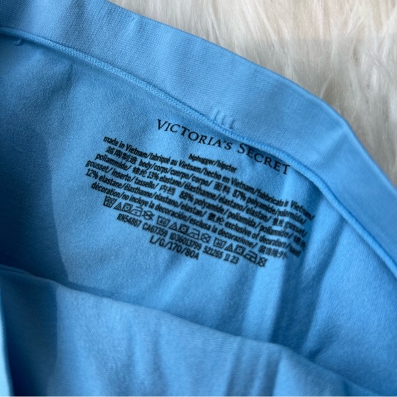 Victoria’s Secret Sky Blue Hip Hugger Panties - Picture 3 of 3